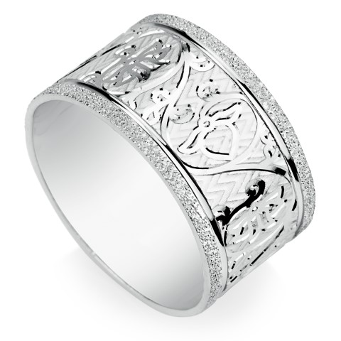 https://goldiam.co.il/sites/default/files/328_whitegold%20%28%D7%A7%D7%98%D7%9F%29.jpg